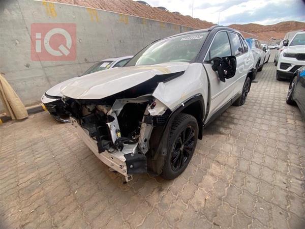 Toyota for sale in Iraq